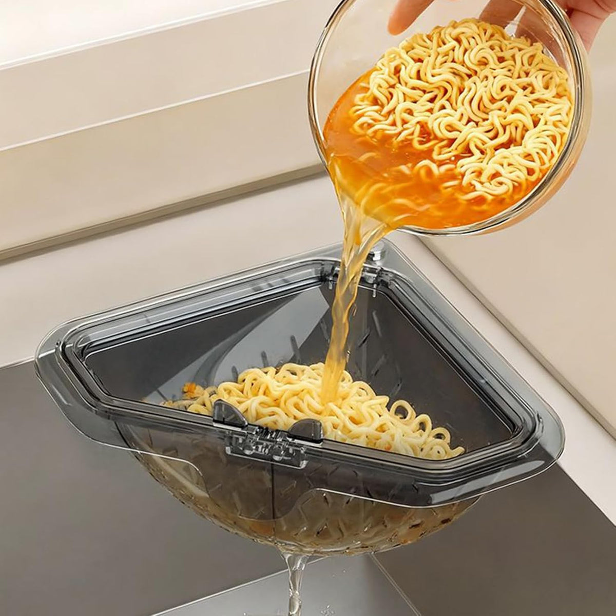 Magnetic Triangle Sink Strainer